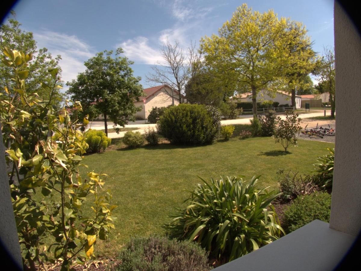 Villa D'Eau Douce Les Achards  Exteriör bild