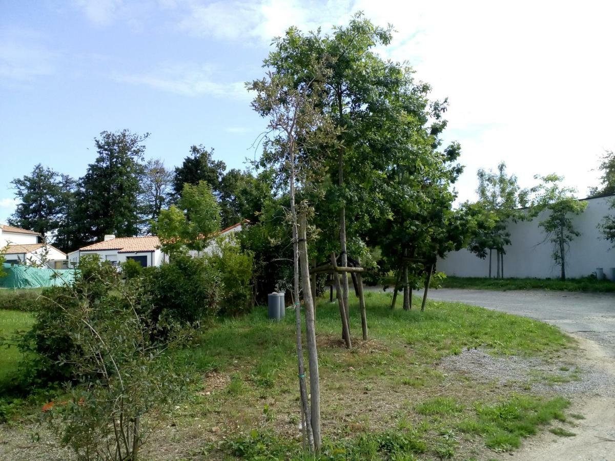 Villa D'Eau Douce Les Achards  Exteriör bild